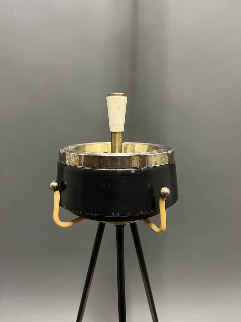 ashtray on foot 1950