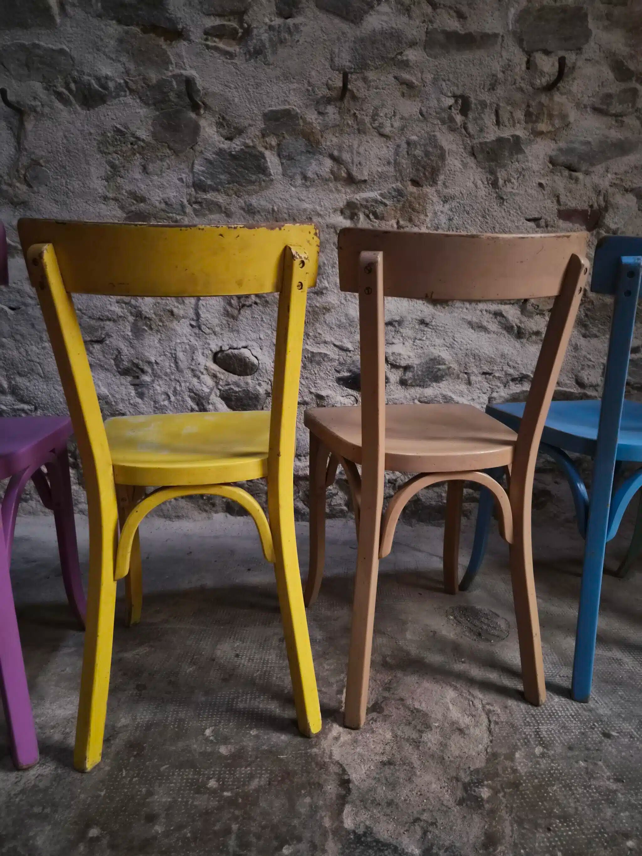 Chaises bistrot françaises Baumann en couleurs variées, lot de 6, années 1950