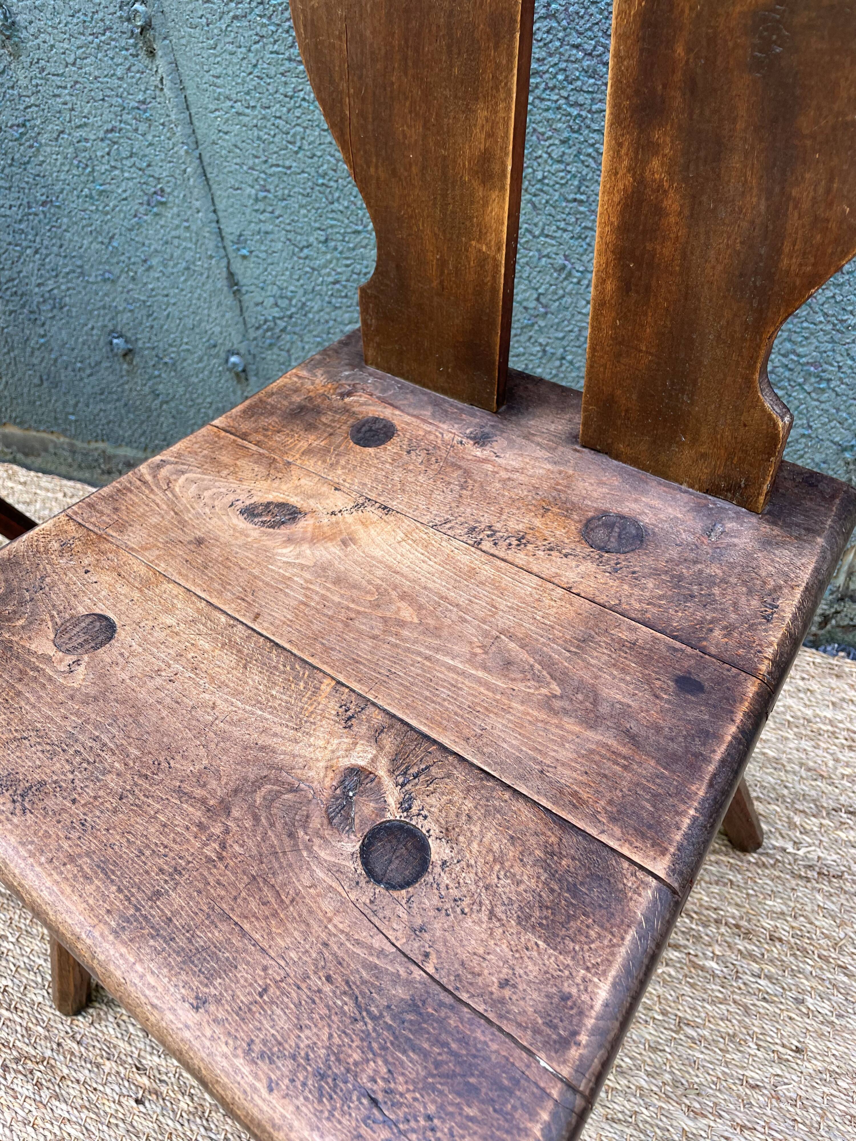 Pair of chairs made of vintage wood