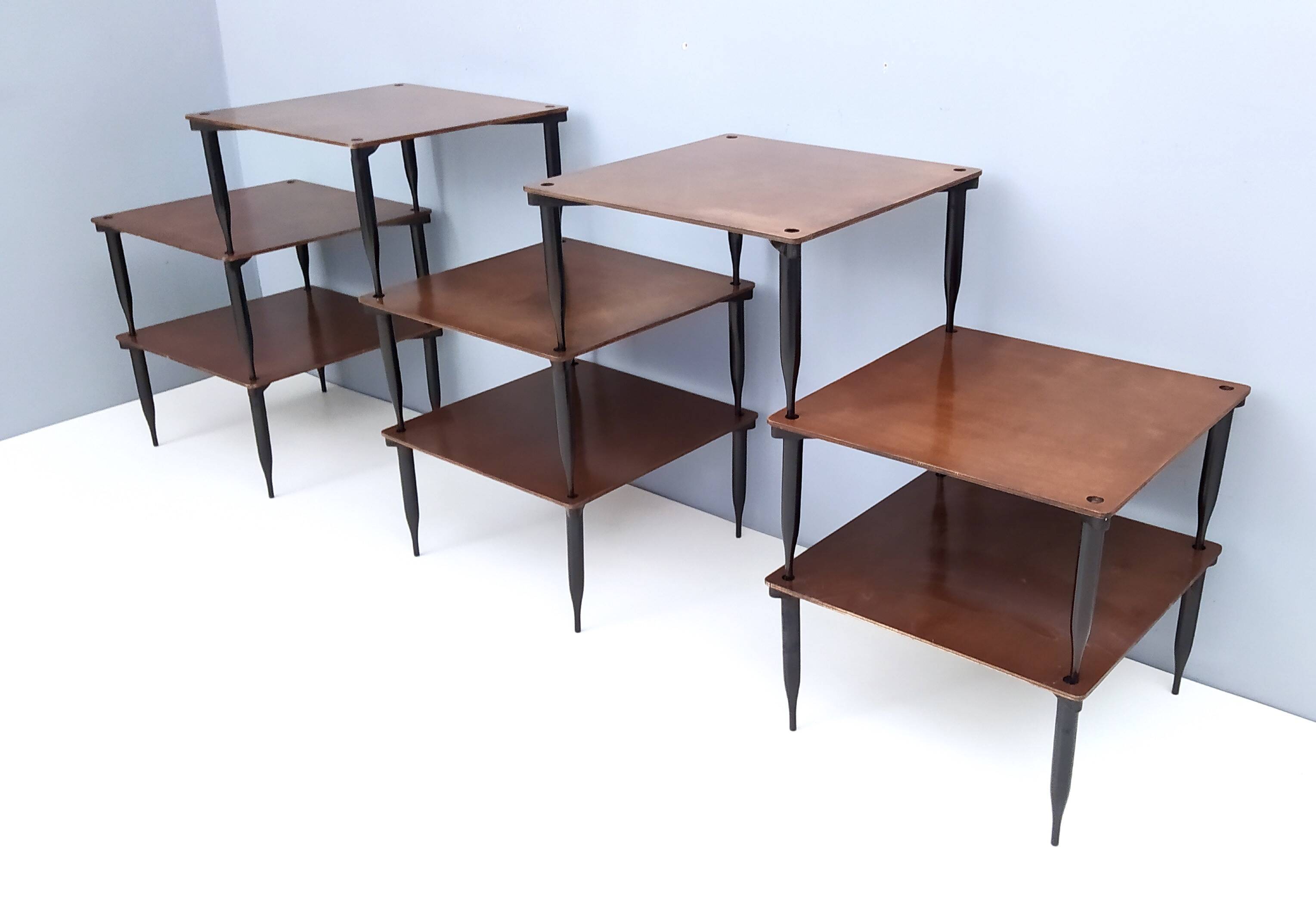 Vintage walnut coffee table model "T8" by Vico Magistretti for Azucena, Italy