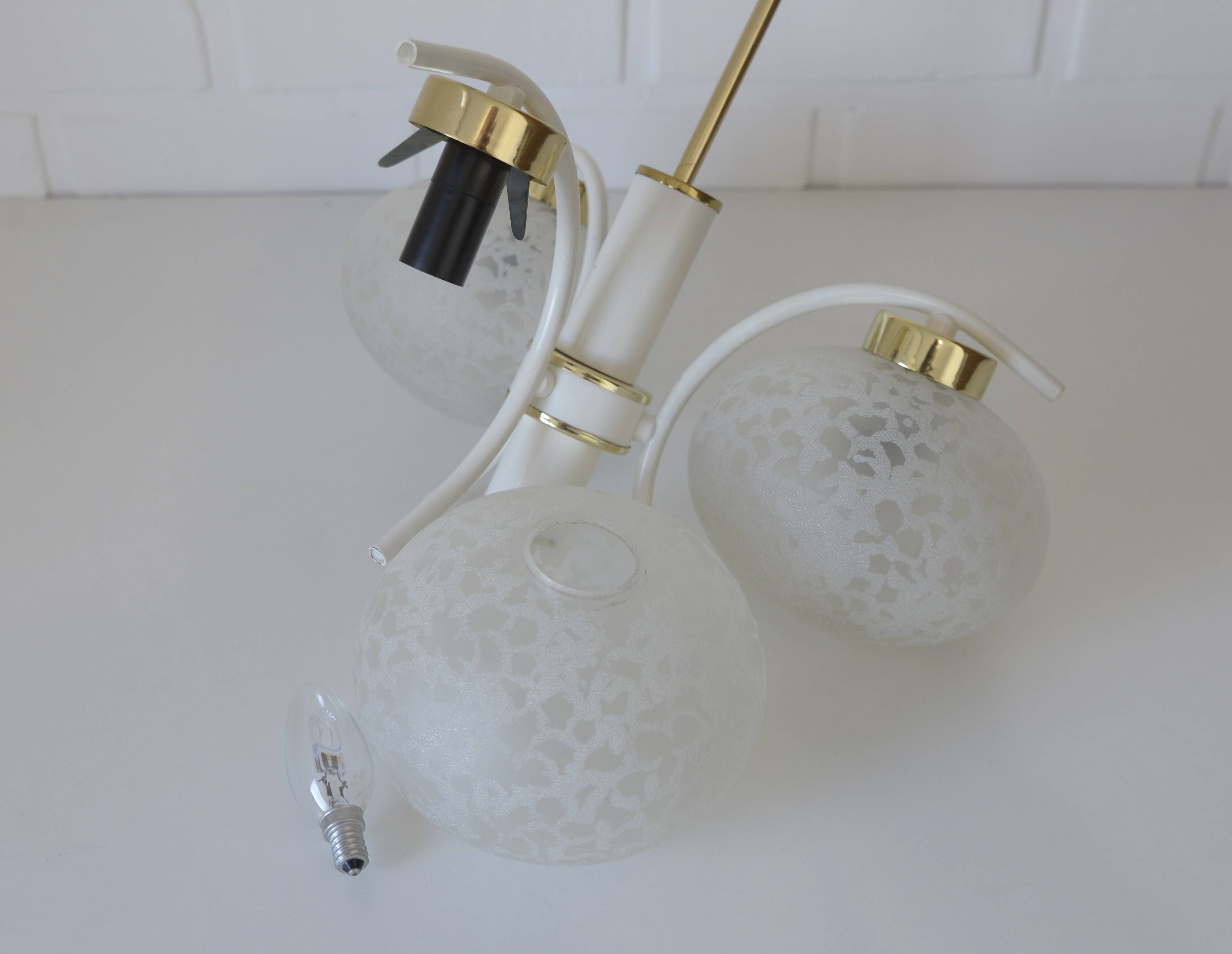 Vintage chandelier MCM Sputnik pendant lamp 1970s white hanging lamp