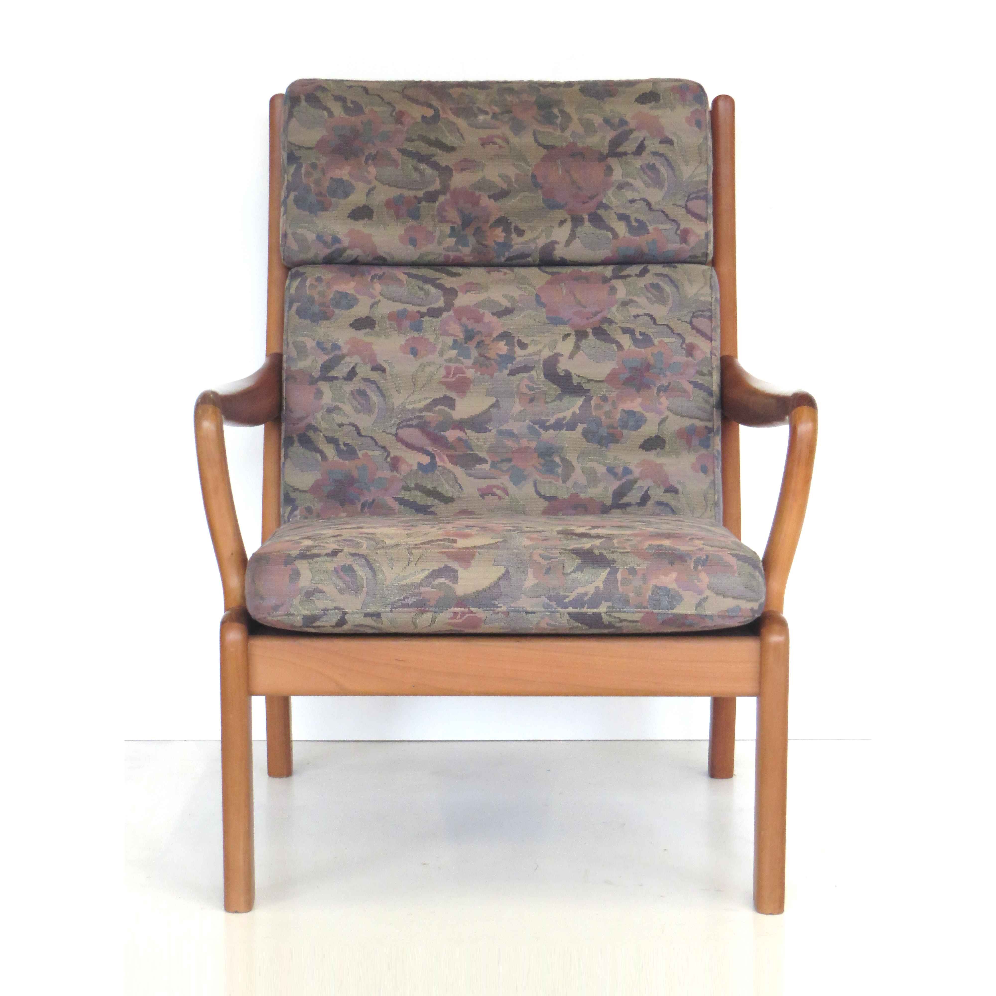 Danish design vintage armchair by L. Olsen & Son made in the 1960s