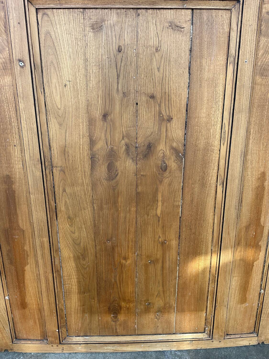 20th-century wood paneling element or mantelpiece