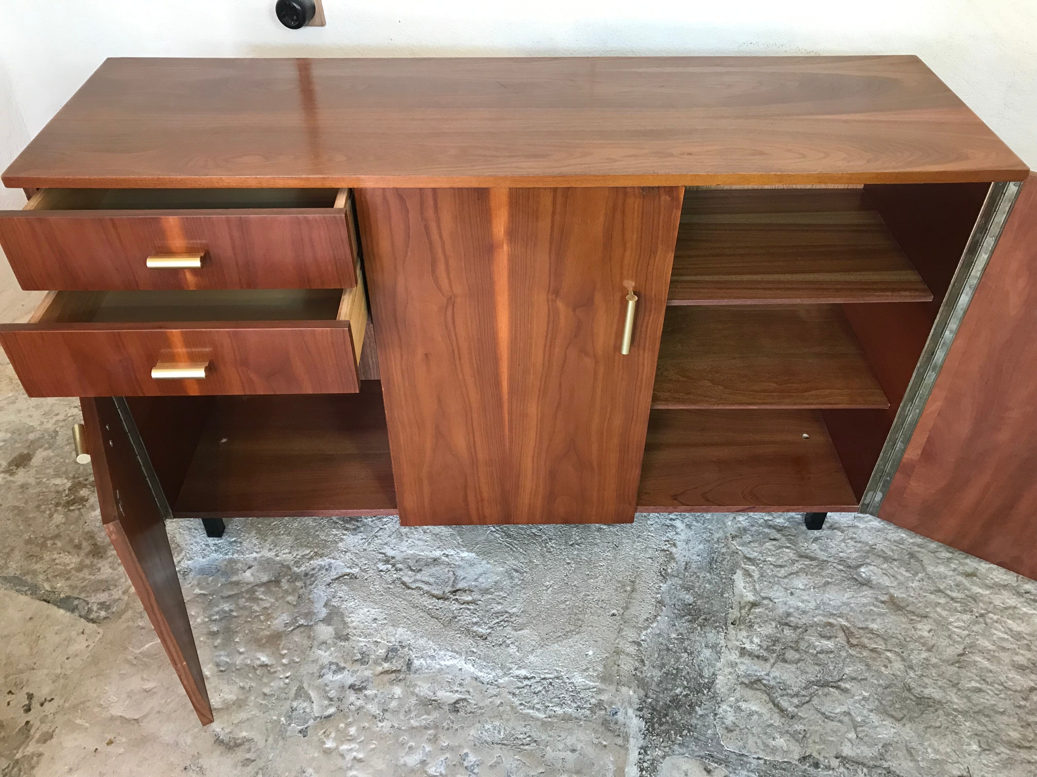 Vintage enfilade 1960-1980's blond walnut veneer handles brass