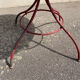 Table de jardin à volutes