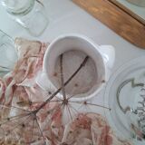 Vase / White owl planter