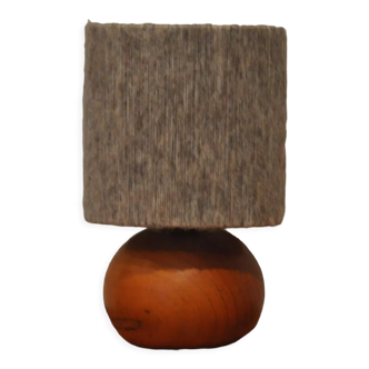 Wood and wool lamp
