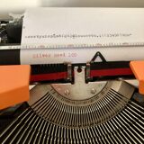 Orange typewriter Seiko Silver Reed 100 Japan 1970