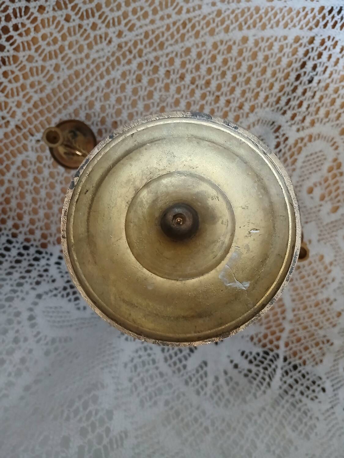 Antique metal chandelier with 3 arms