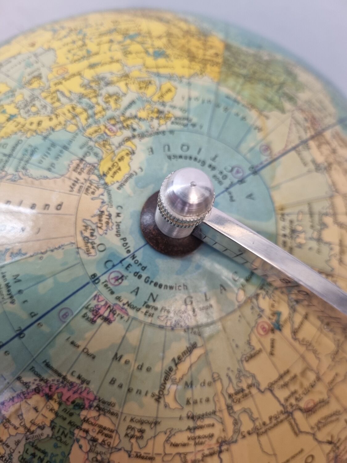 Globe GDR, diam.33cm
