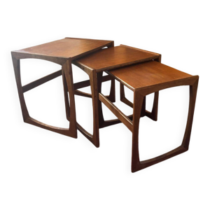 Table gigogne scandinave