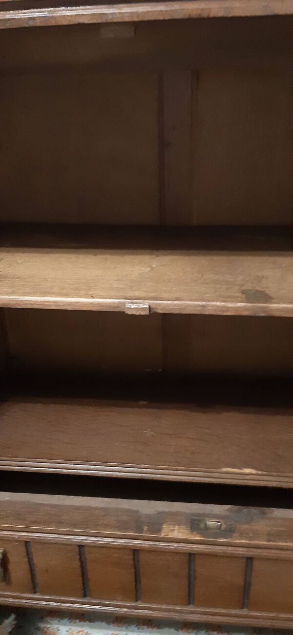 Bibliothèque ancienne