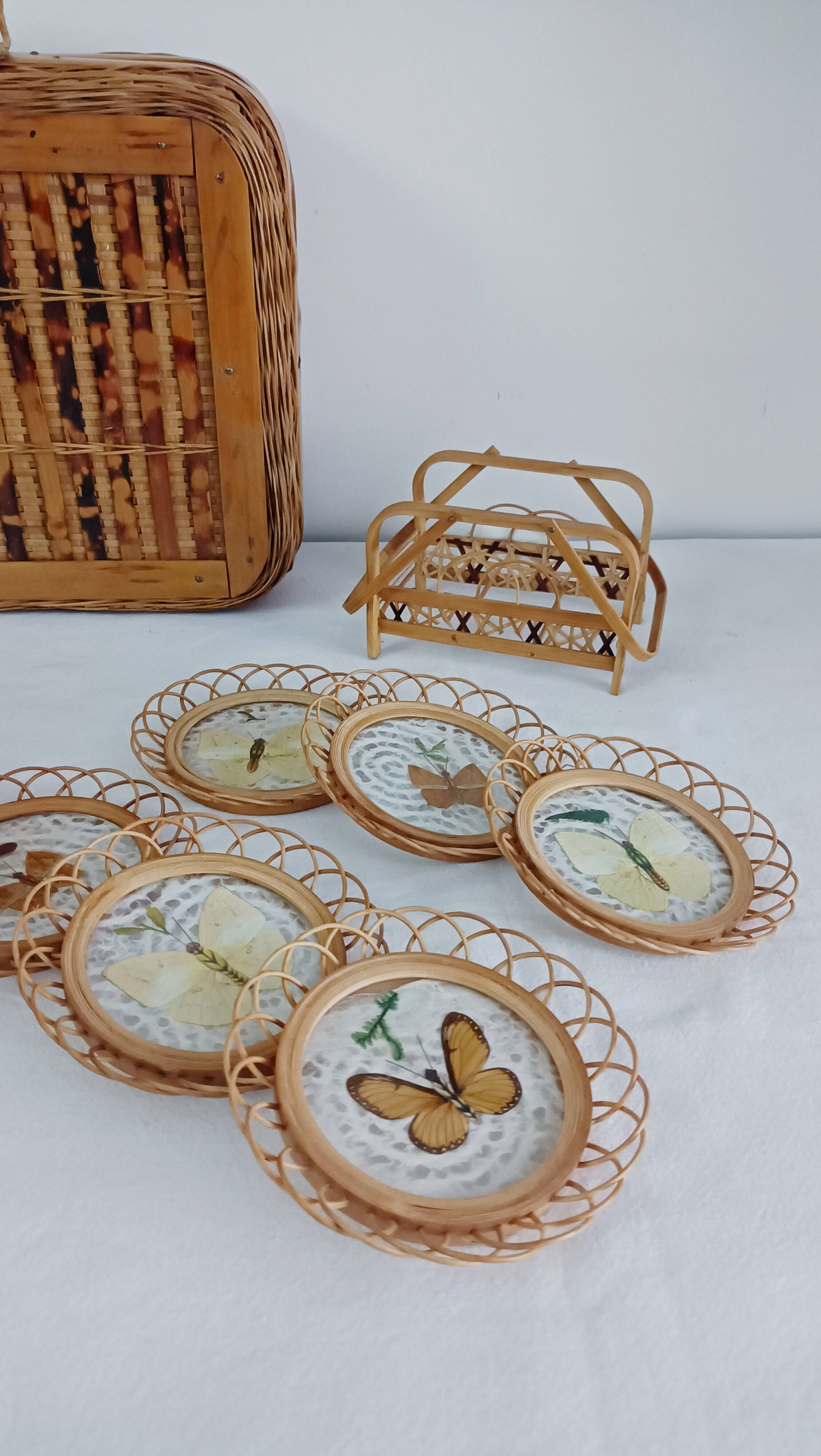 Set of 6 butterfly wicker coasters