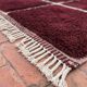 Grand tapis berbère sur mesure authentique bordeaux 3/4 m