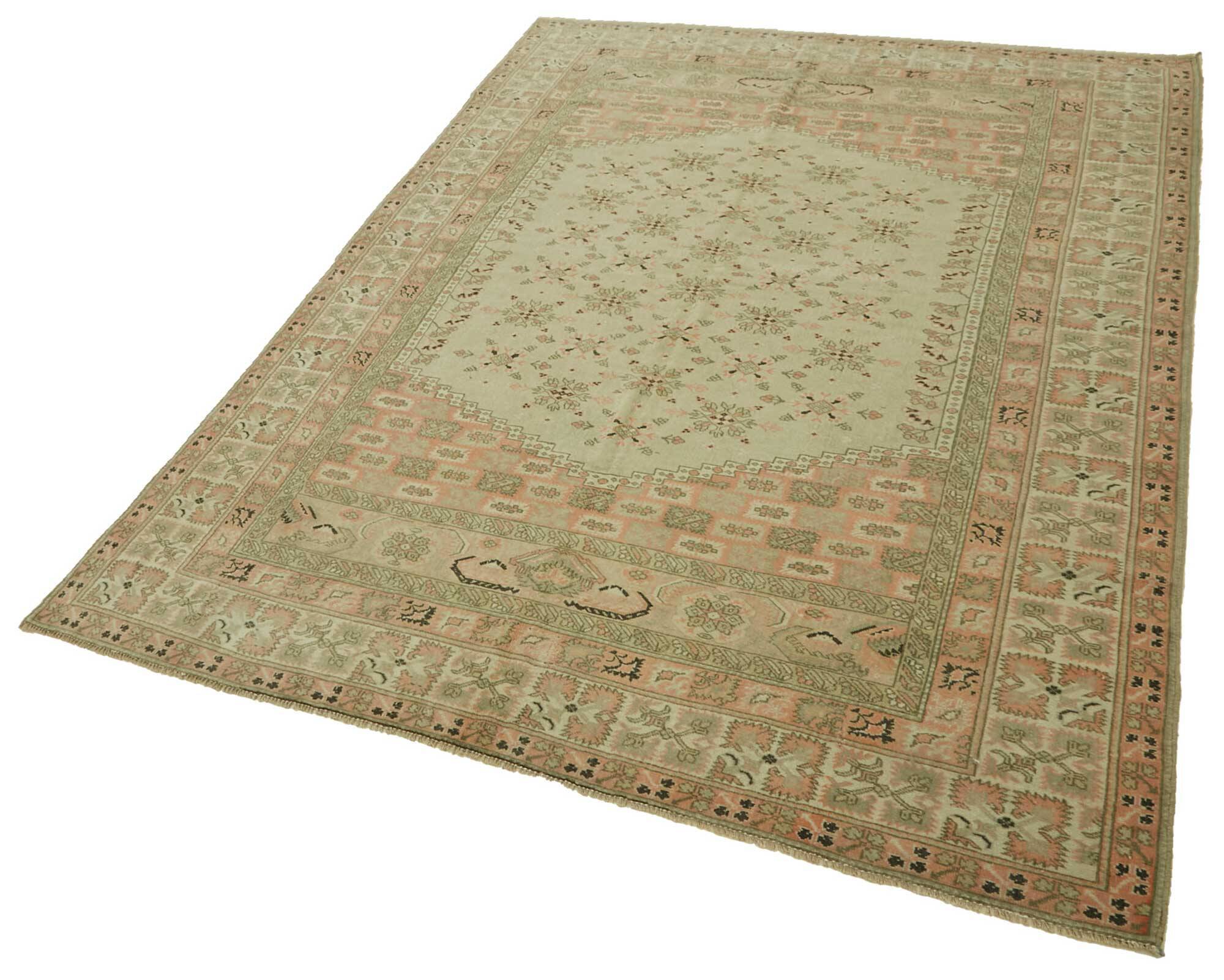 Turkish Vintage Anatolian Rug 180 cm x 258 cm