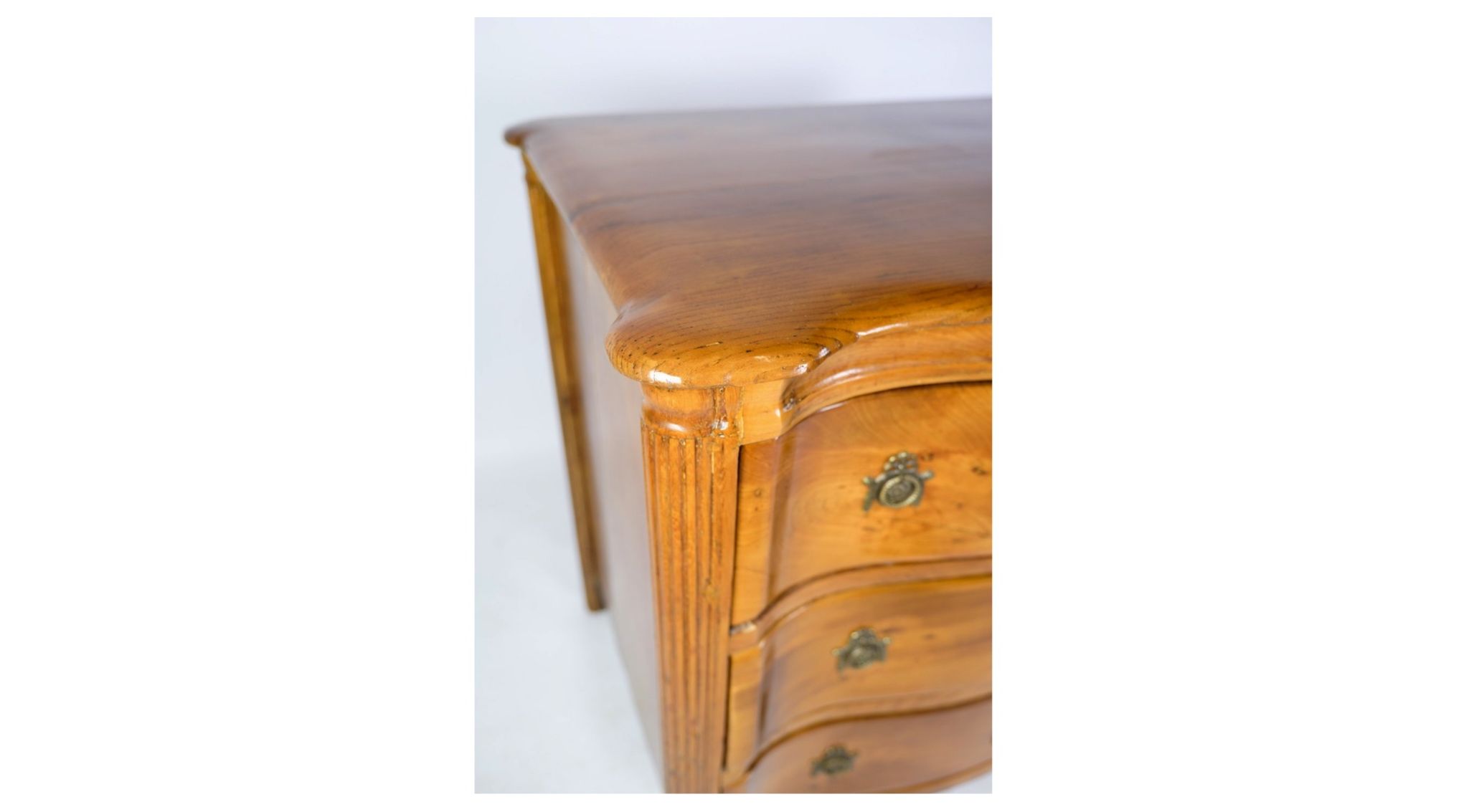 Louise Seize Chest of Drawers in Elm Wood from Copenhagen