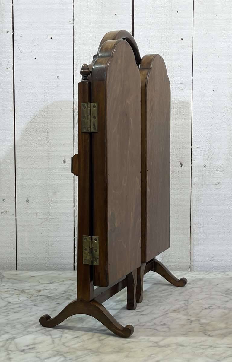 Psyche triptych, English, early 20th century, in mahogany