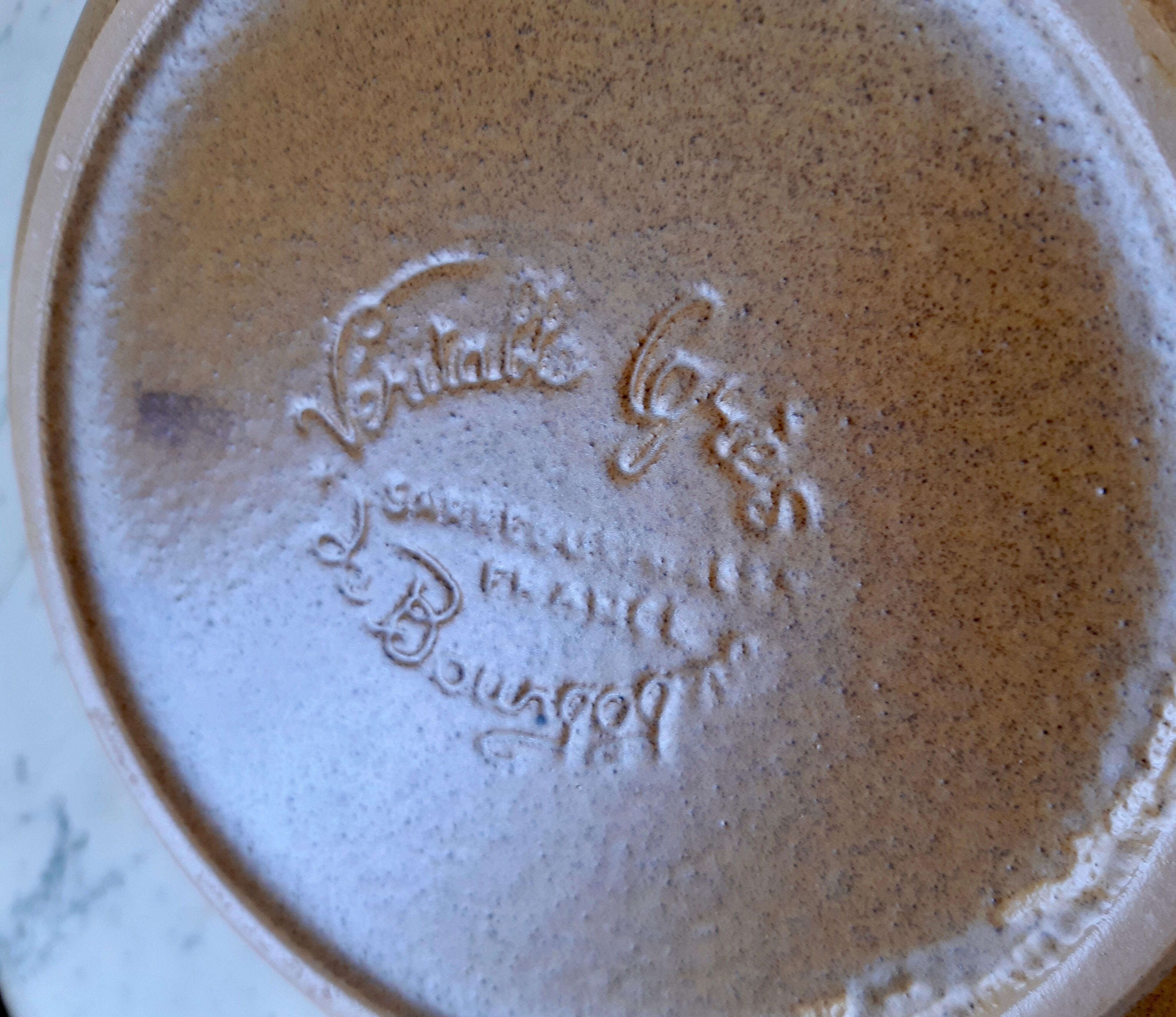 Lot of 5 hollow sandstone plates