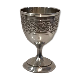 Silver egg cup 950 Minerva guilloche frieze with scrolling foliage
