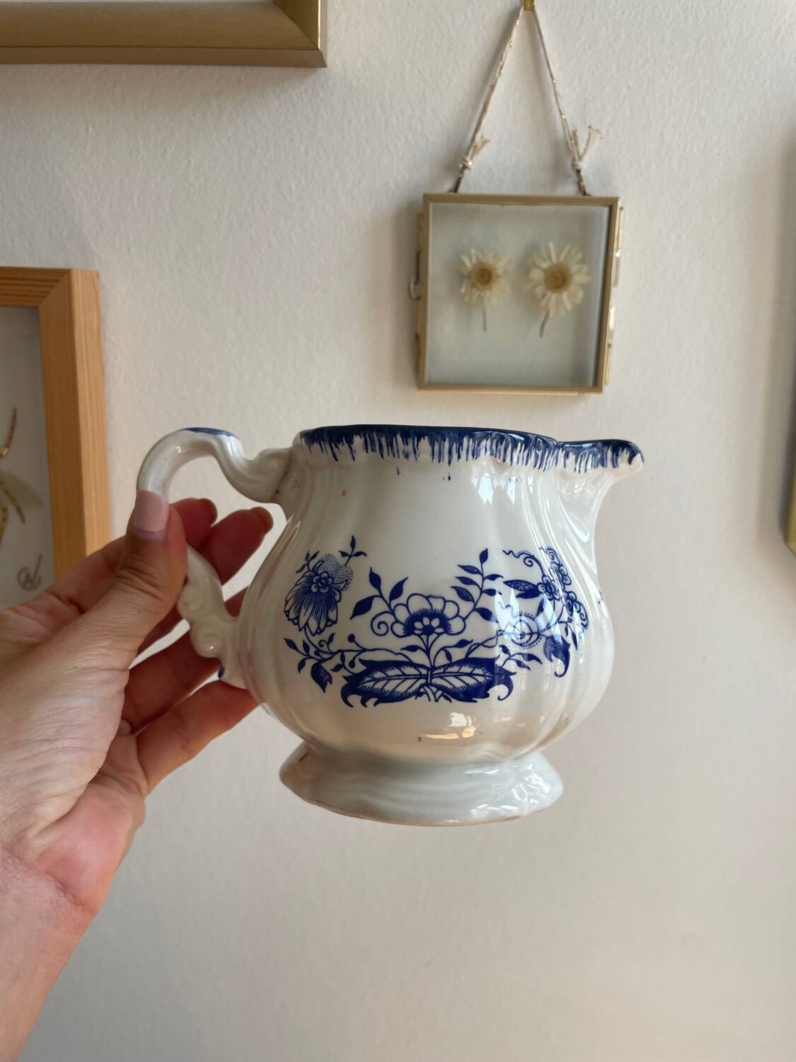 Pitcher / milk jug lancaster sarreguemines