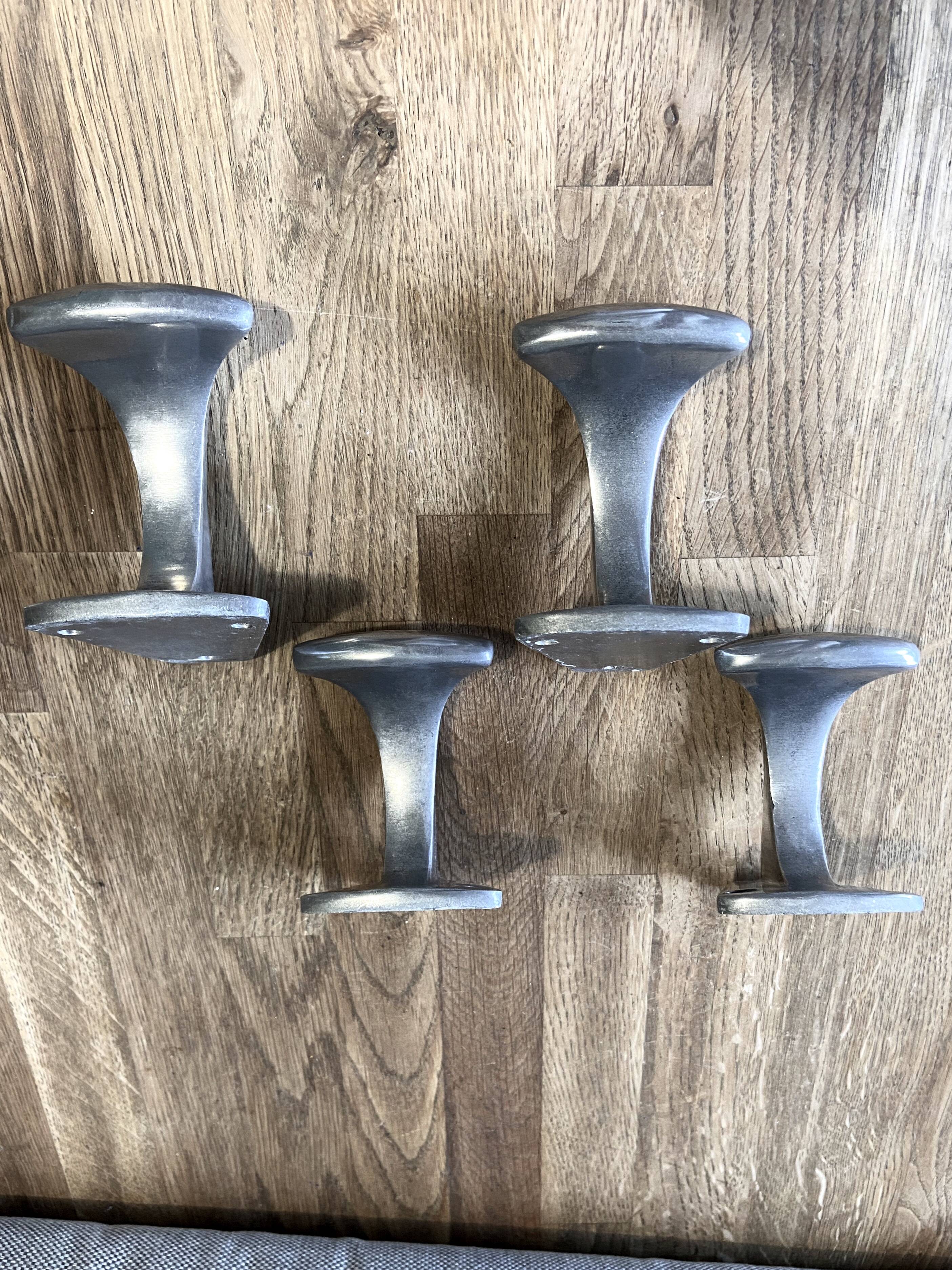 4 aluminium hooks + screws - school cloakroom community