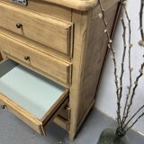 Chiffonier