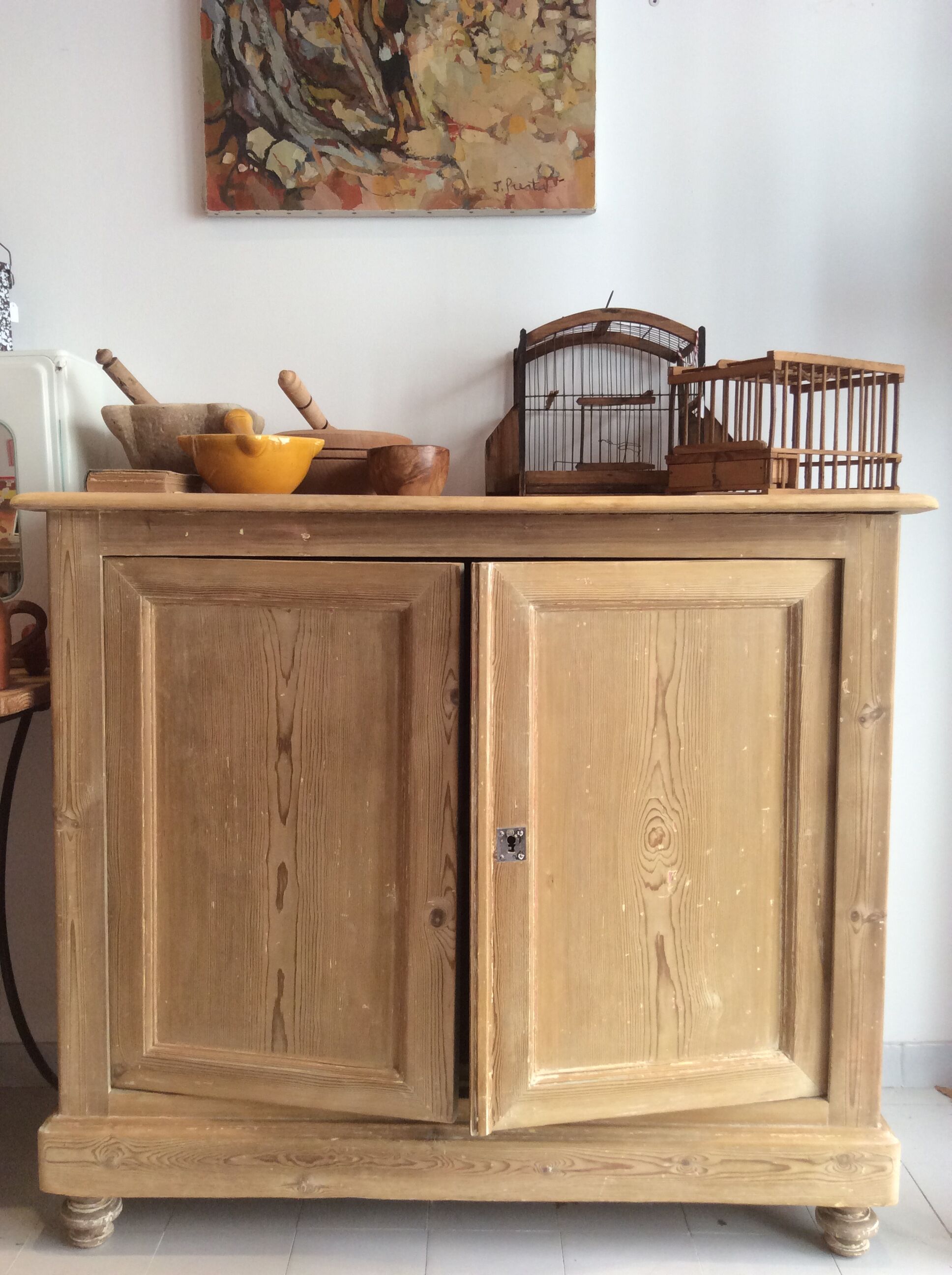 Buffet en pin massif