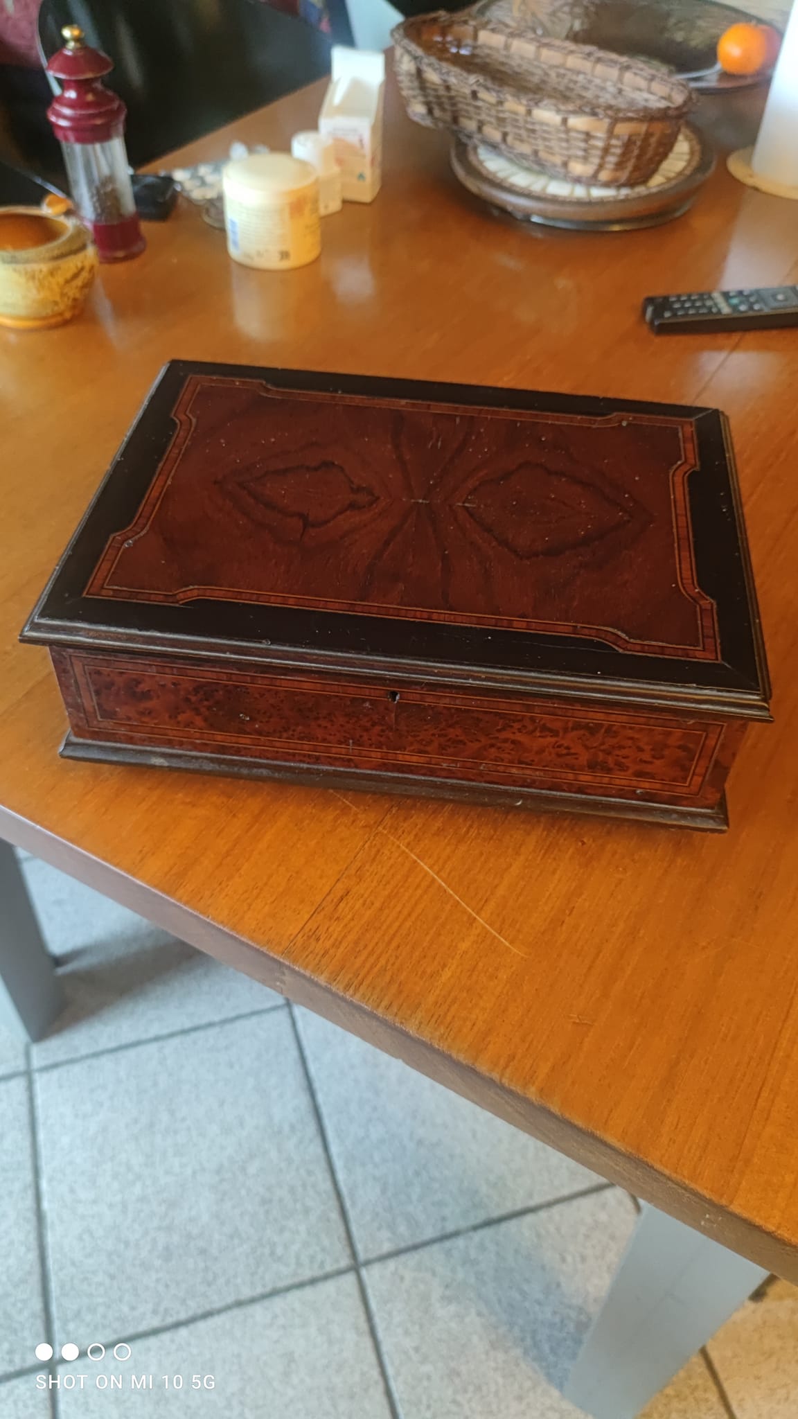Napoleon III era box in Amaranth