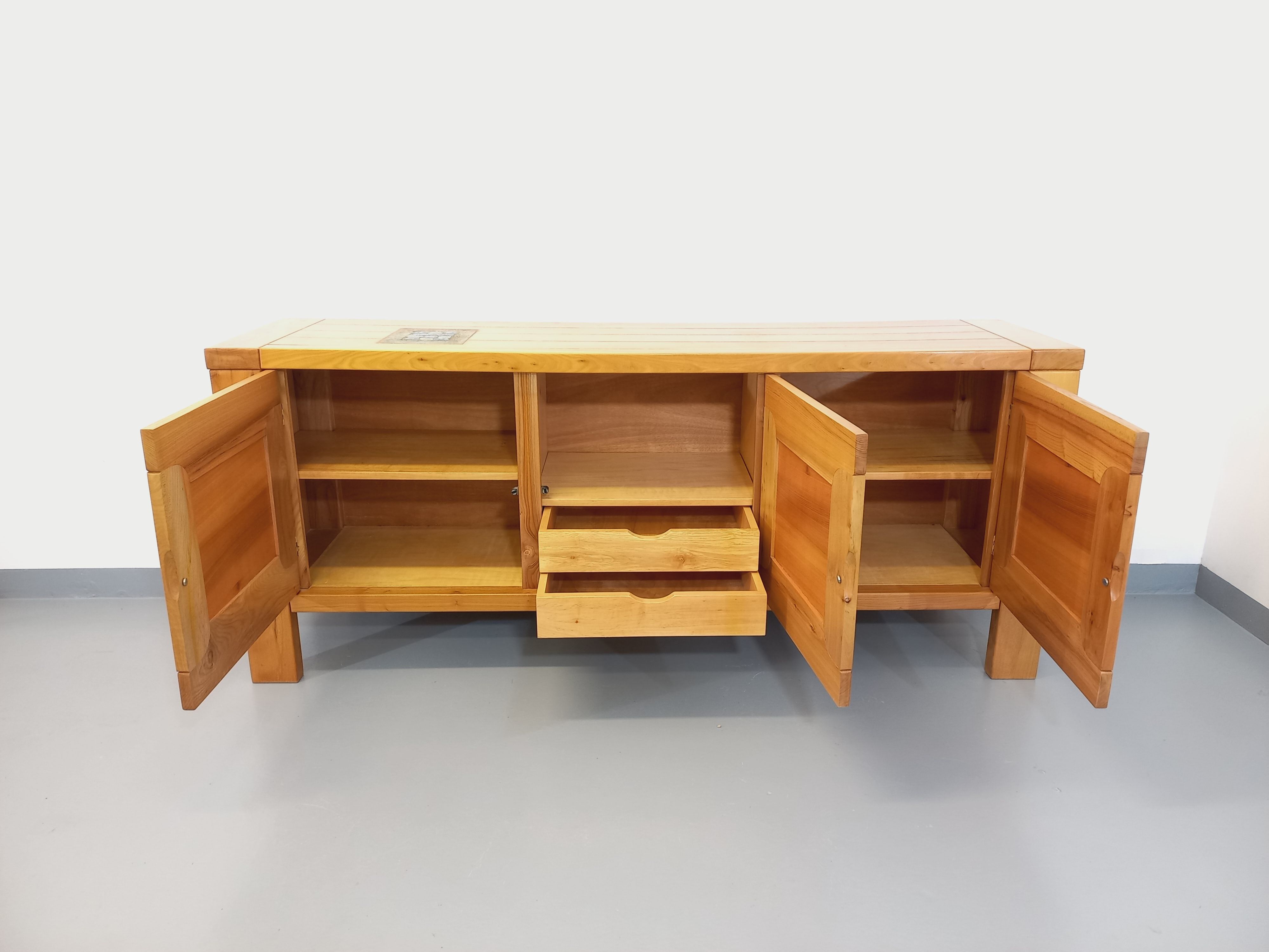 Vintage Maison Regain sideboard in solid elm from the 70s