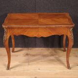 Elegant 20th century coffee table