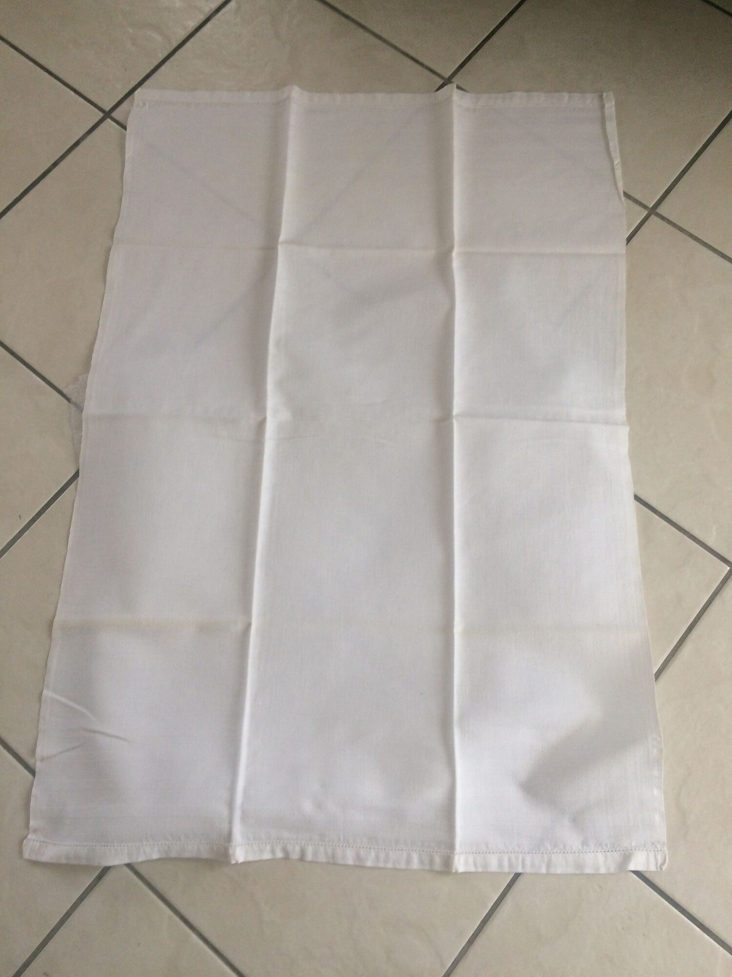 8 white cotton rafter cloths