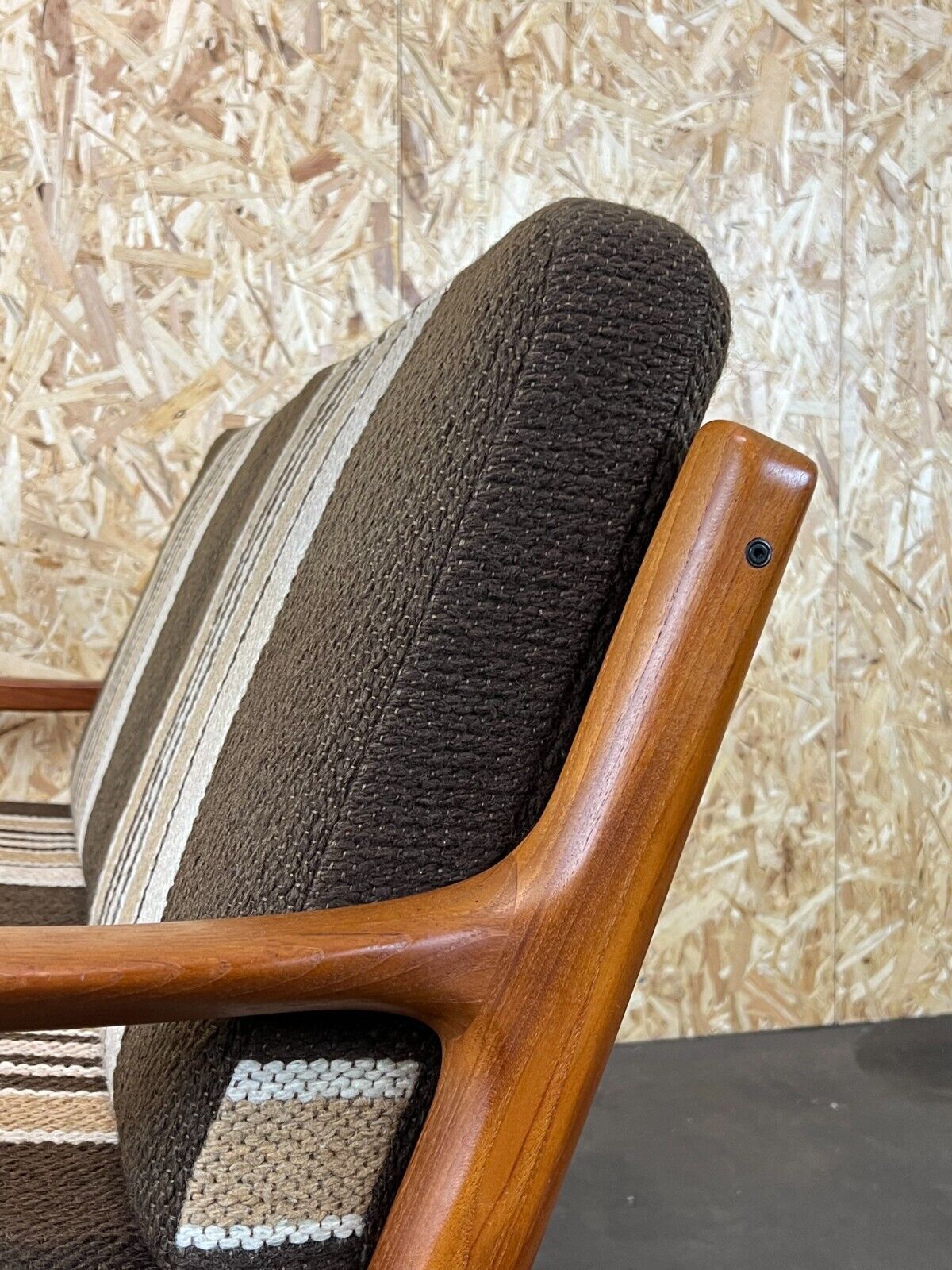 Two-seater canapé by Ole Wanscher, Cado, France & its Danish design, 60s 70s teak.