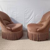 Paire de fauteuils crapaud avec un ottoman