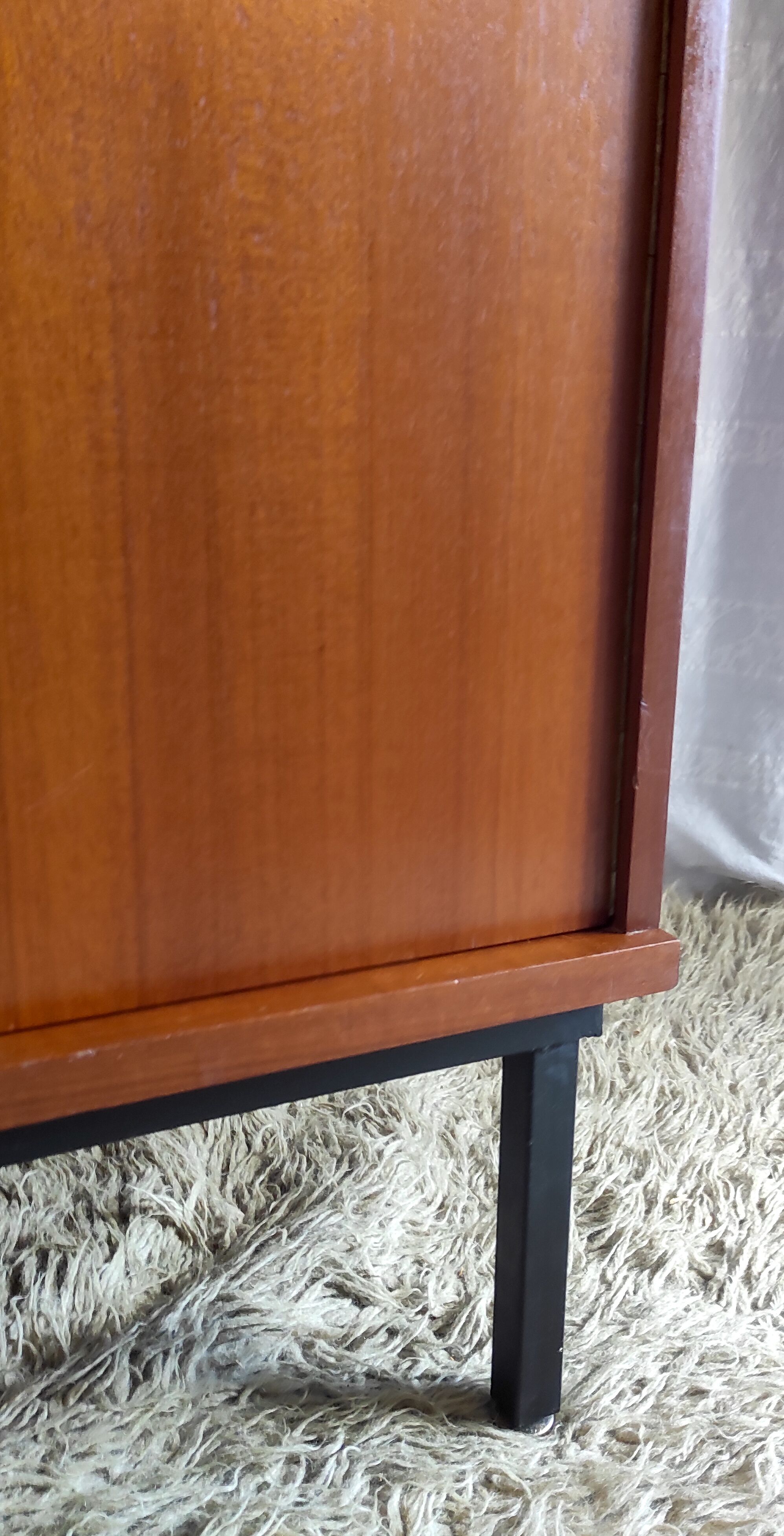 Modernist teak cabinet – 60s