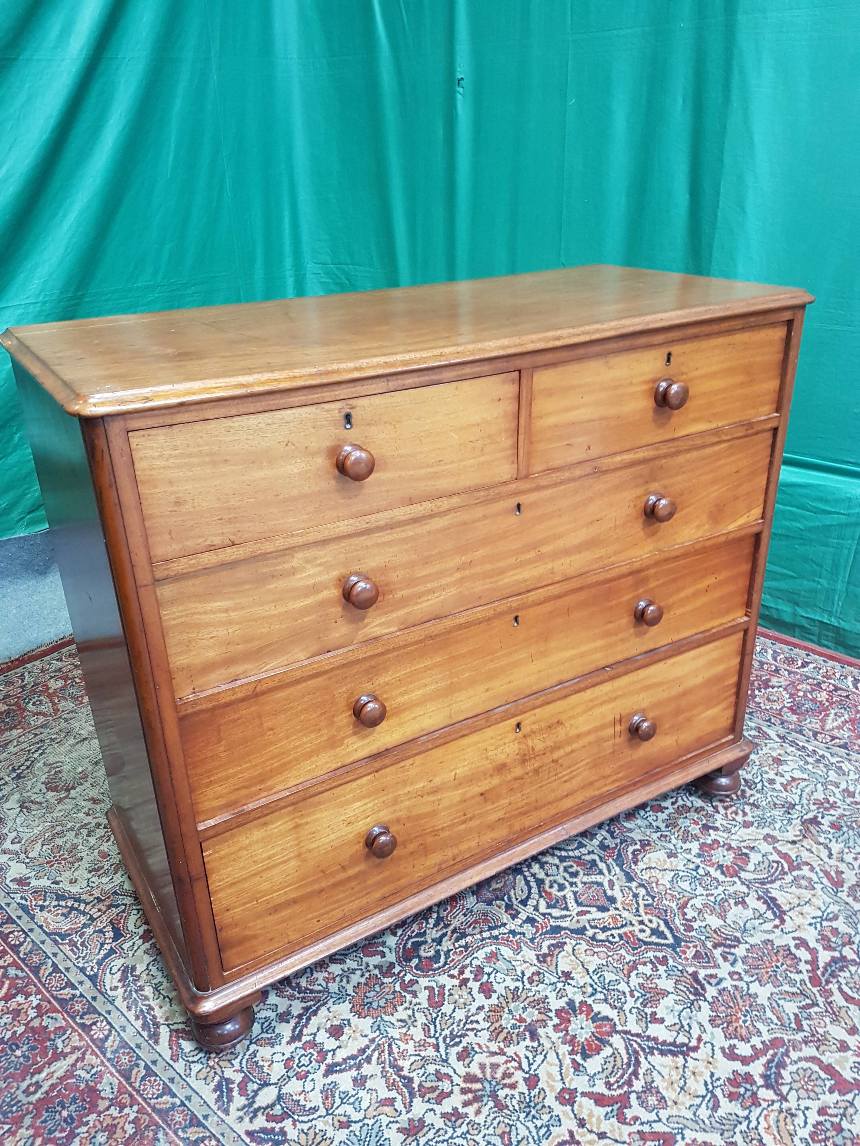 Mahogany dresser