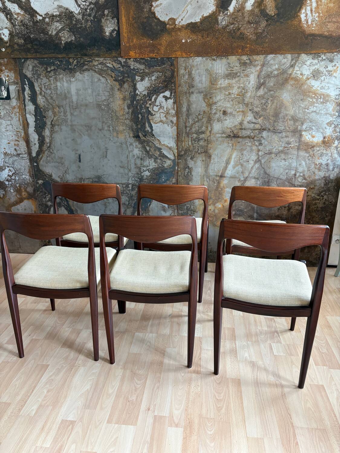 6 Scandinavian chairs circa