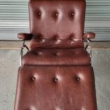 LAMA Vintage Relaxing Lounge Chair in Very Good Condition