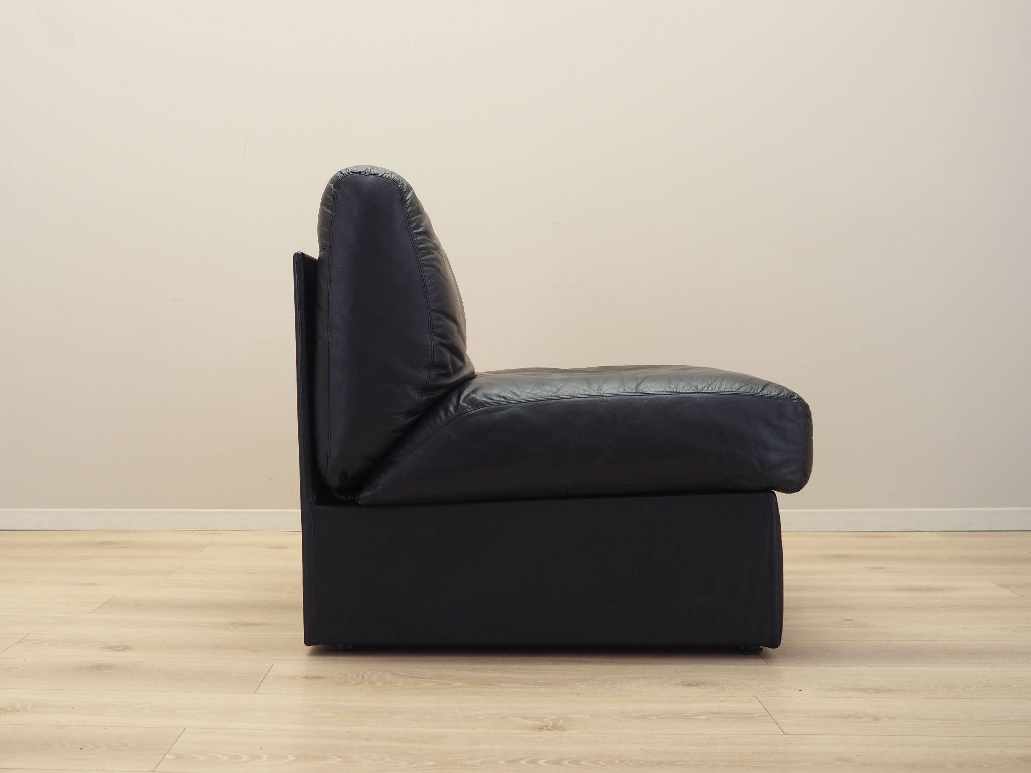 Black leather pouffe/armchair, Italian design, 1960s, production: Italy
