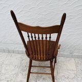 Vintage high chair from the 1960s in solid wood, chic country style.