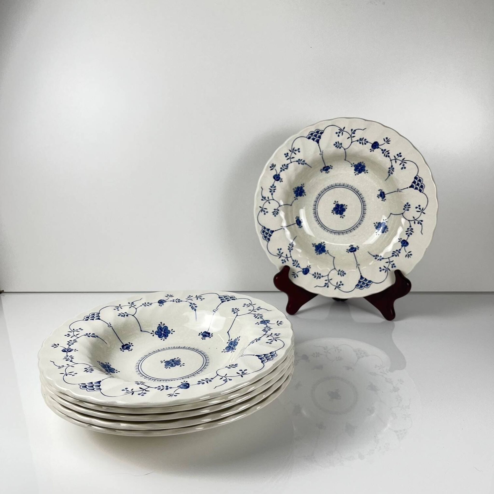 Set of 6 "Finlandia" soup plates by Myott, Staffordshire, UK