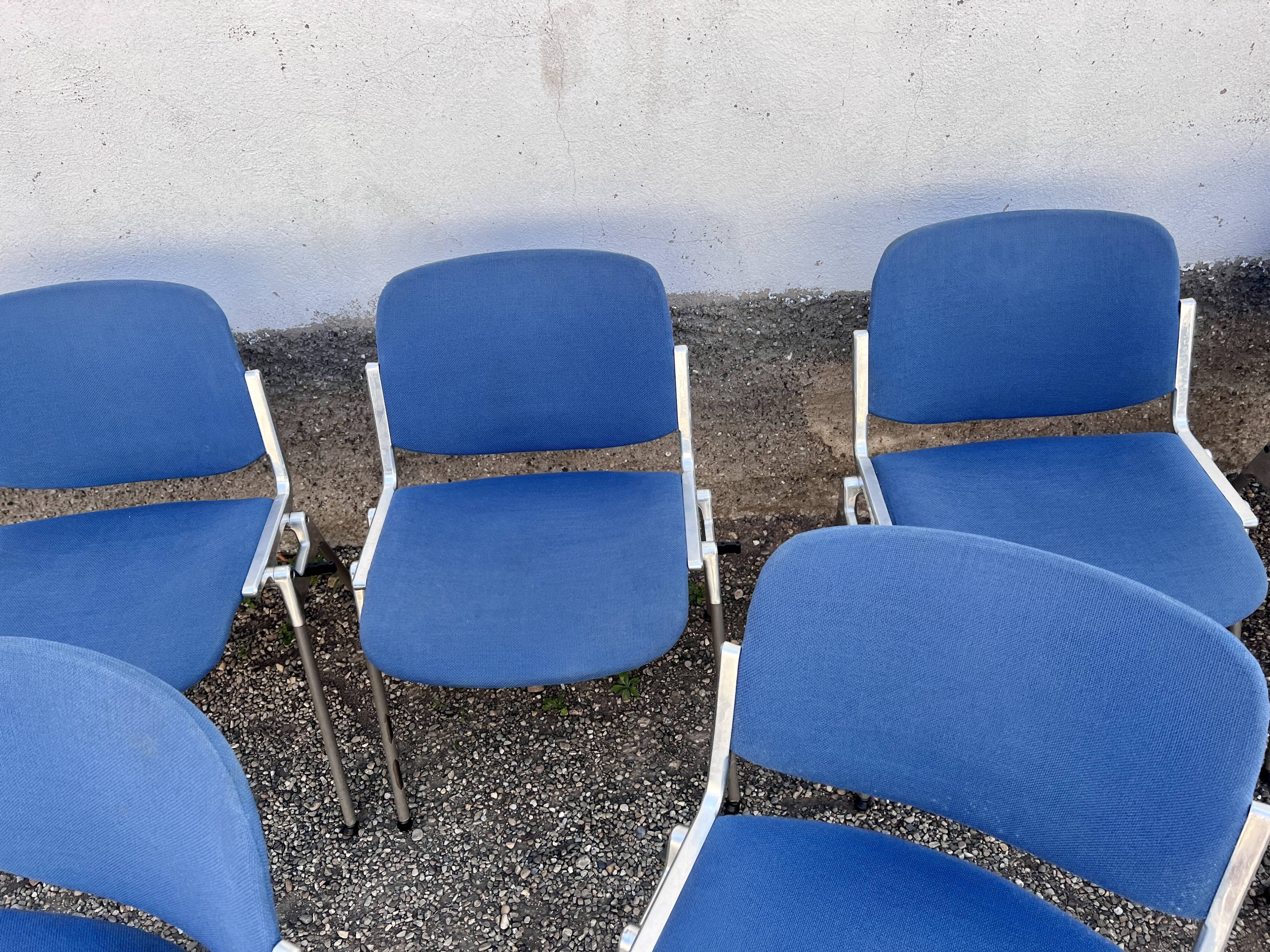 Série de 40 chaises de G. Piretti pour Castelli Anonima Castelli, Italie, années 1970