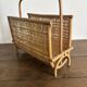 Porte-revues vintage en rotin naturel  des années 60
