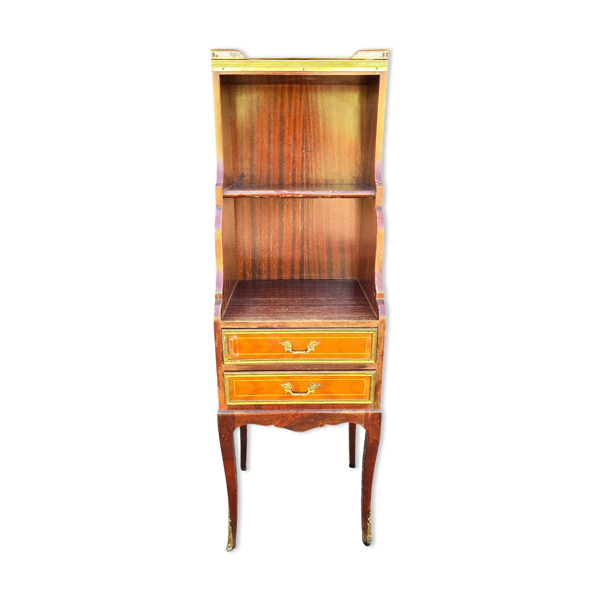 Meuble étagère de style Louis XVI en acajou et laiton