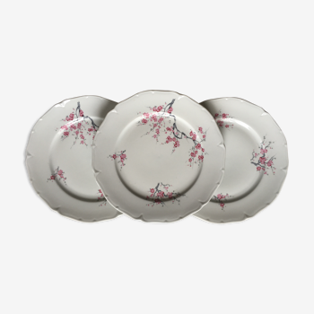 Lot de 3 assiettes plates en porcelaine de Sologne decor rose