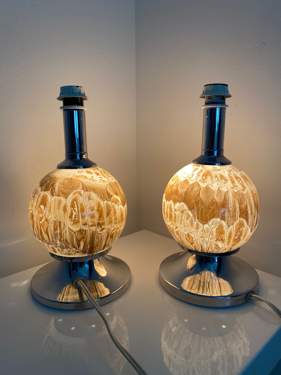 Vintage bedside lamps