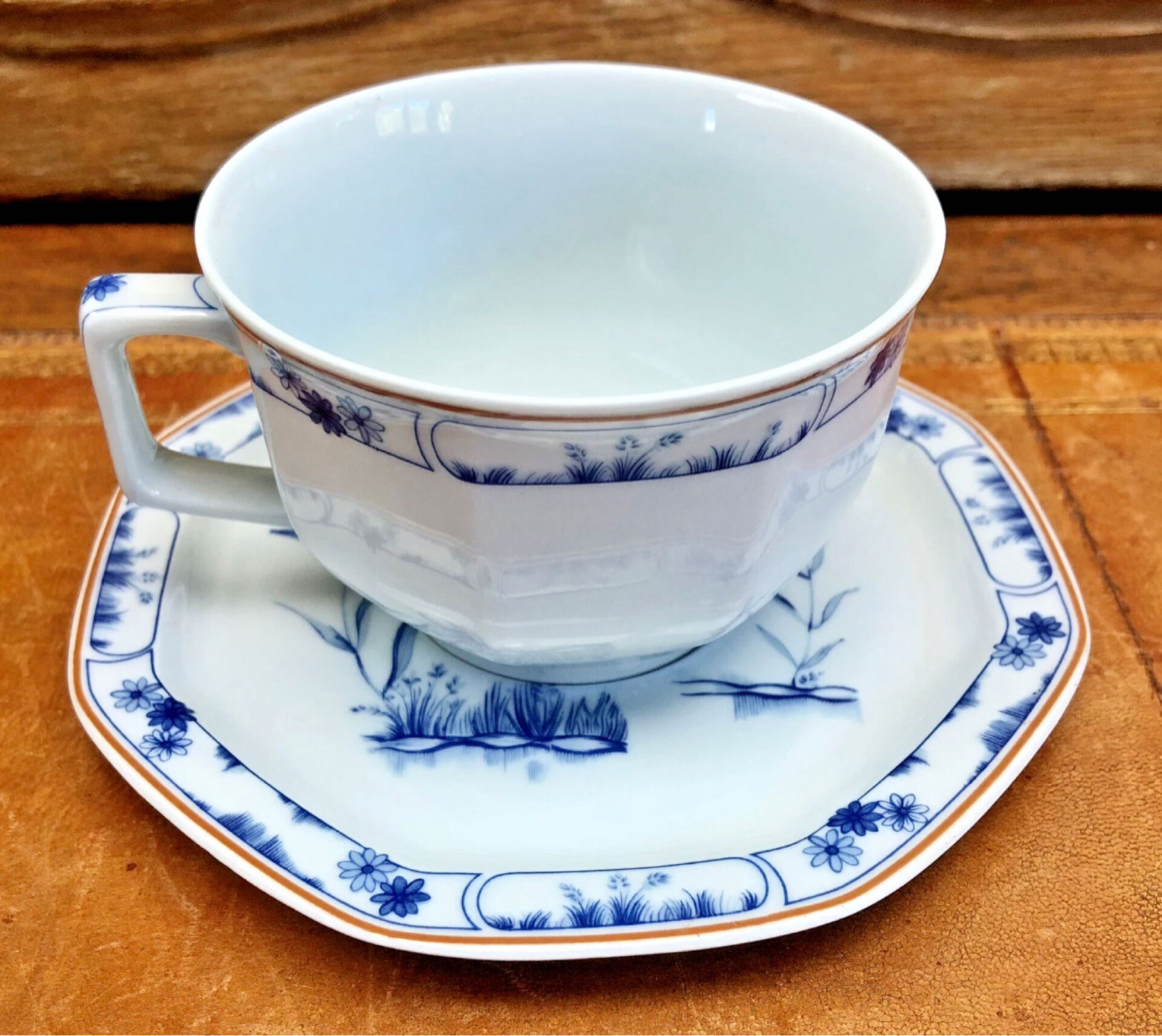 6 octagonal tea cups and saucers porcelain Haviland Limoges