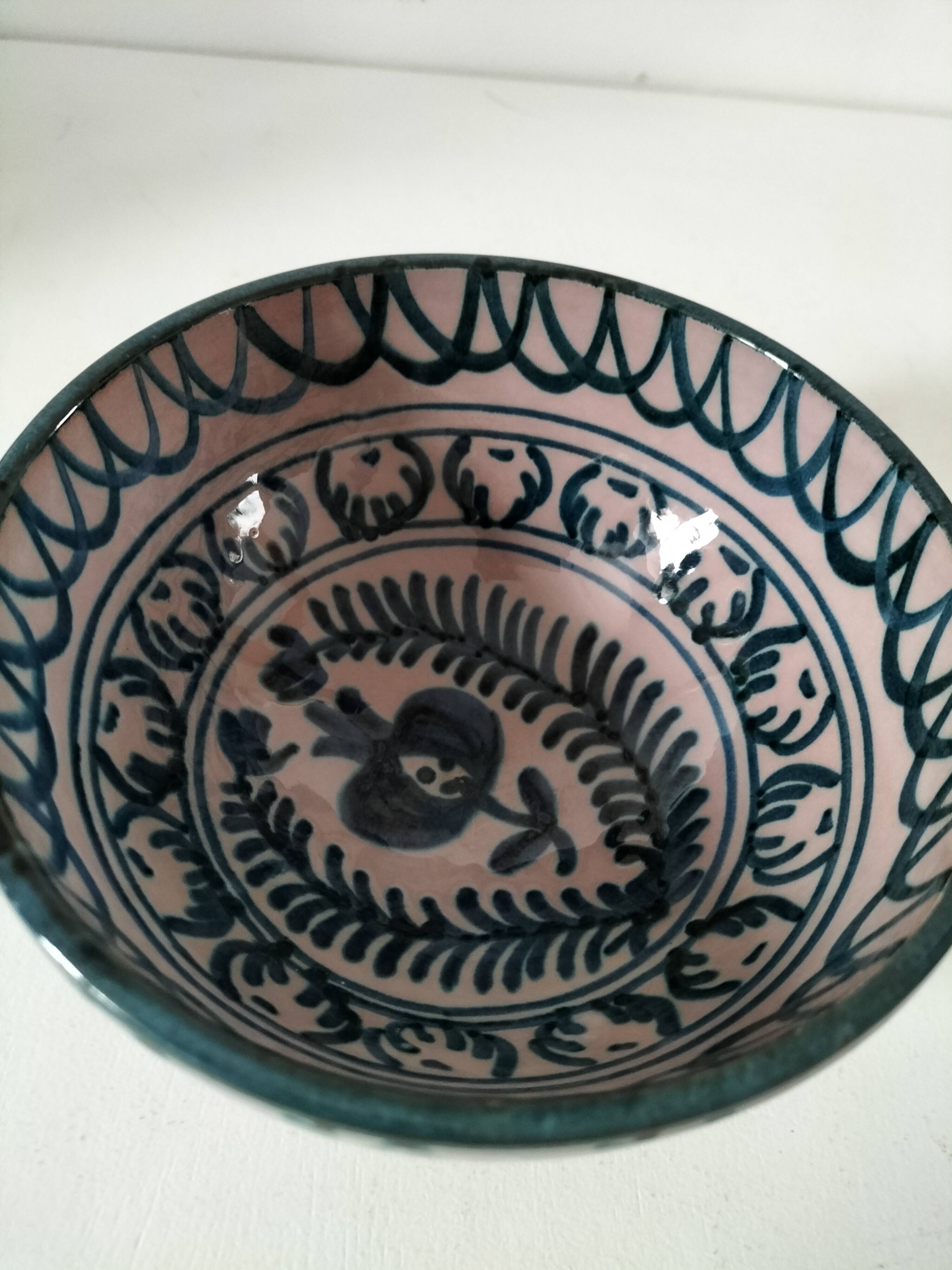 Fajalauza ceramic bowl