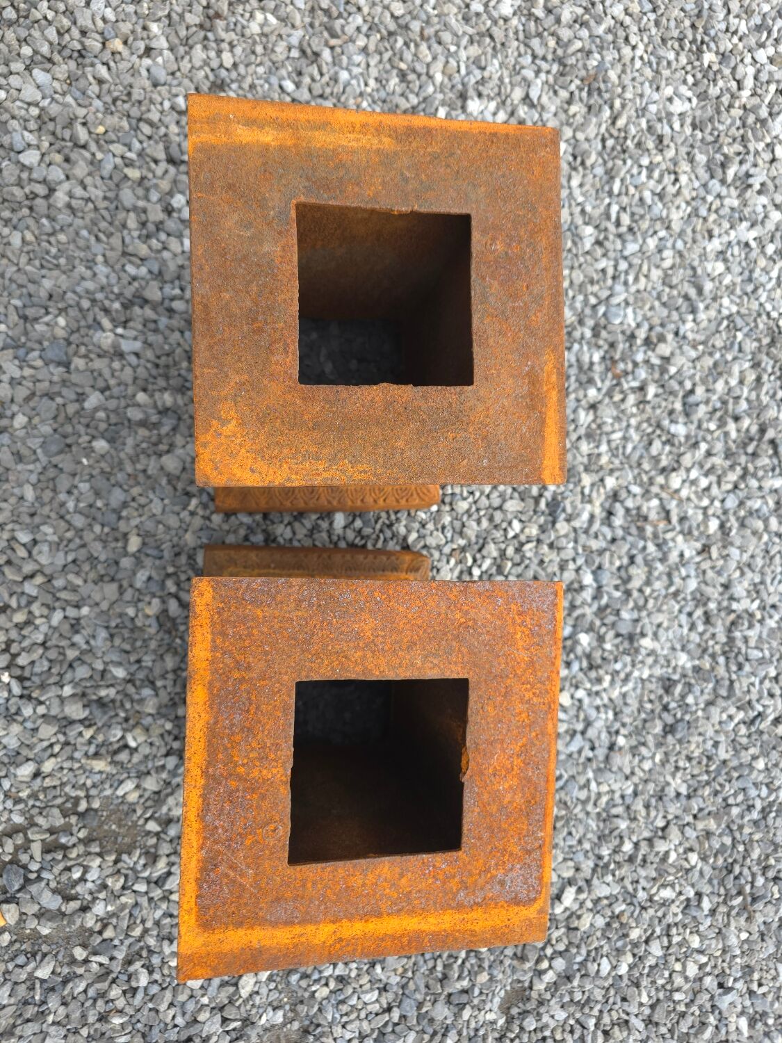 Cast iron bases for Medici vases or statues