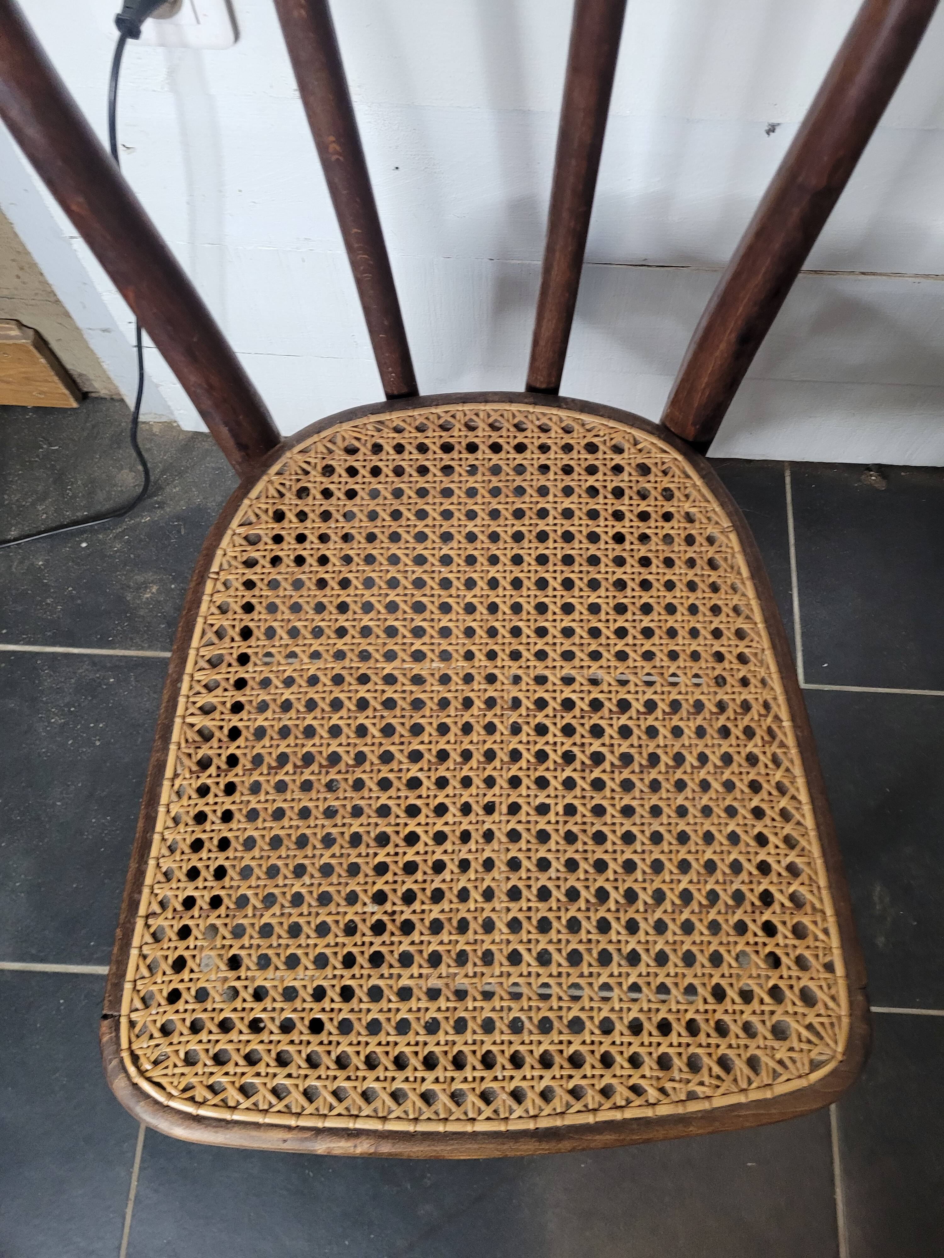 Bentwood bistro chair