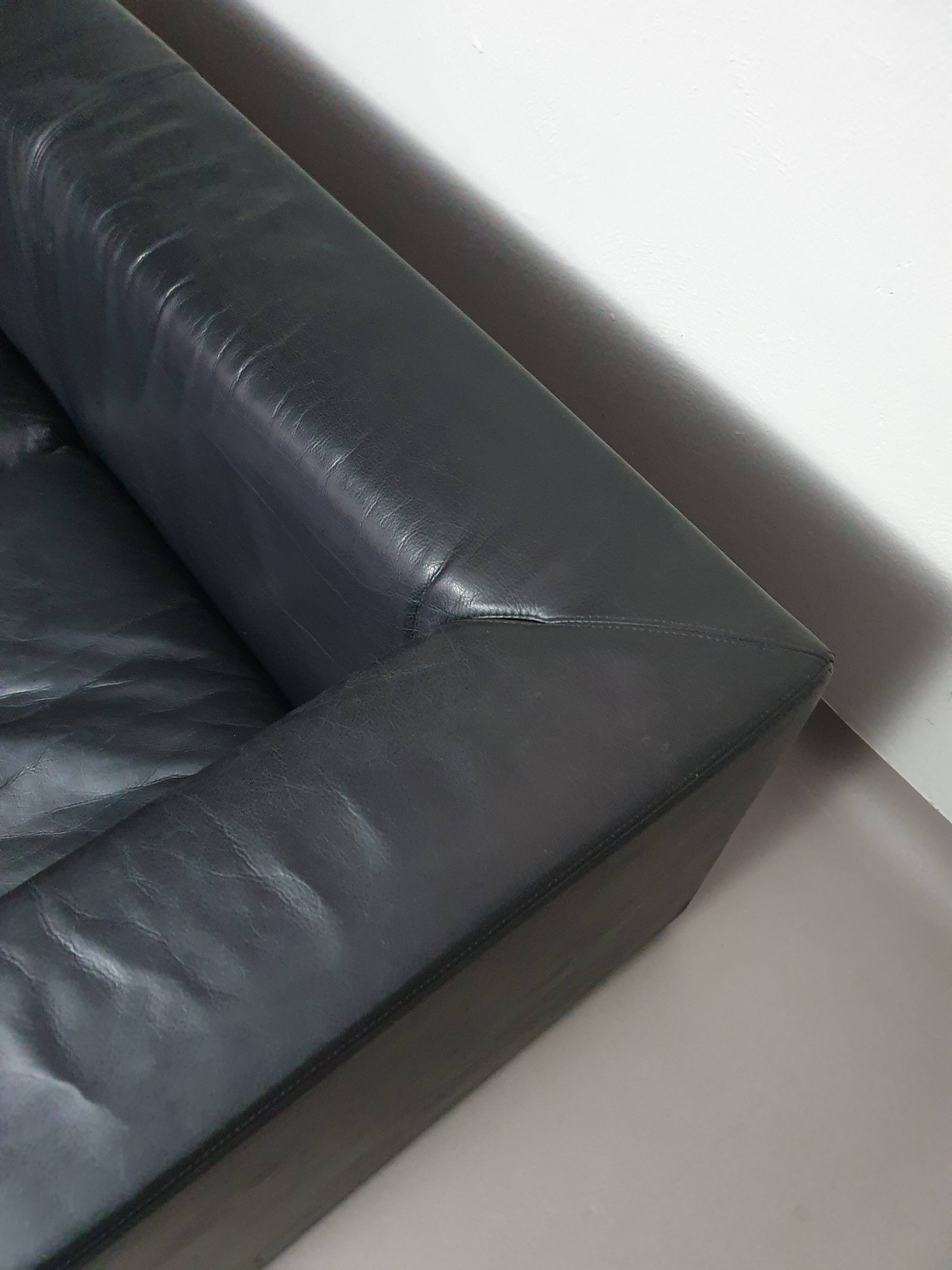 Wittmann leather sofa Camin by Paolo Piva